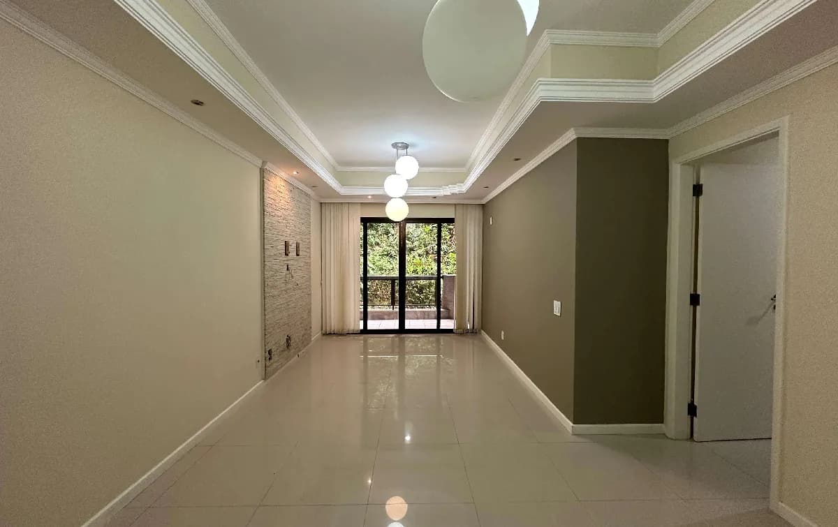 Apartamento com 3 quartos em Agriões - Teresópolis/RJ.