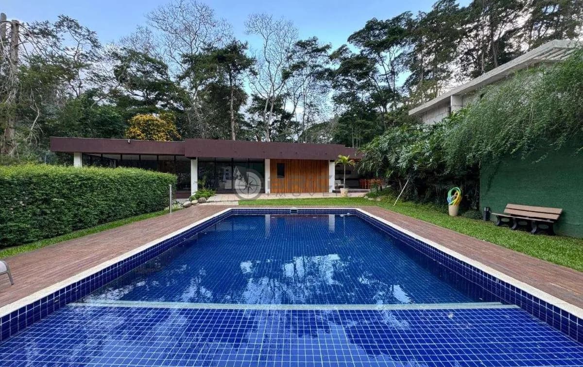 Terreno em condomínio de alto padrão com projeto aprovado na Posse, Teresópolis/RJ.