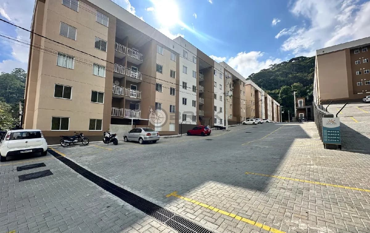 Apartamento com 2 quartos, 60 m² em Pimenteiras - Teresópolis/RJ