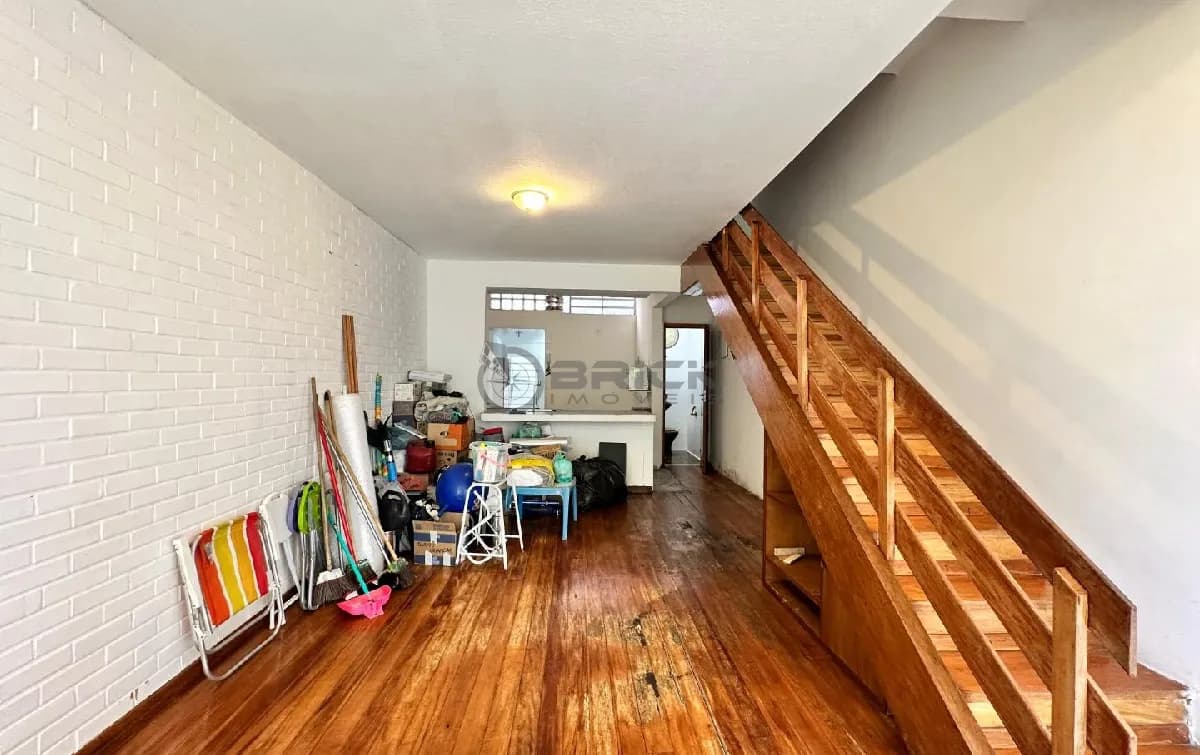 Casa à venda com 3 quartos sendo 1 suíte em condomínio, 113 m² no Alto - Teresópolis/RJ.