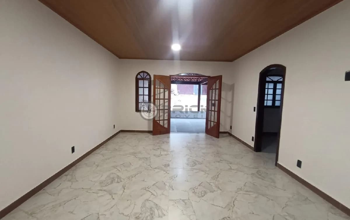 Casa para locação com 2 quartos sendo 1 suíte, 133,42 m² em Nossa Senhora De Fátima - Teresópolis/RJ.