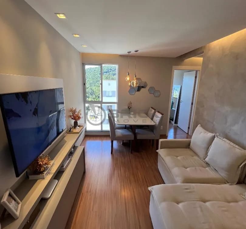 Apartamento à venda com 2 quartos, 60 m² na Cascata Do Imbuí - Teresópolis/RJ.