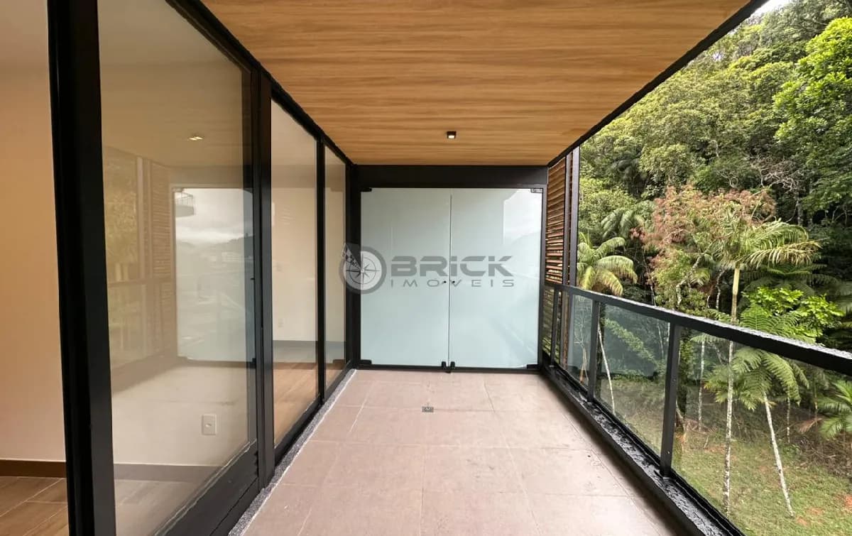 Apartamento para locação com 2 suítes, 65 m² no Alto - Teresópolis/RJ.