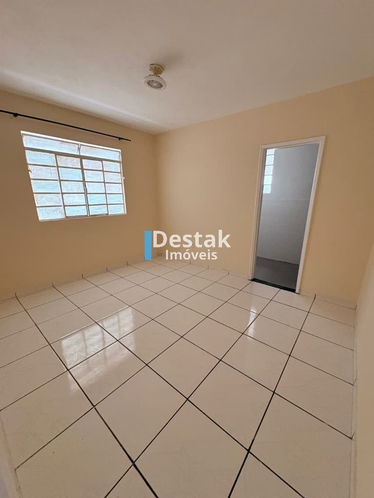 Apartamento em Aterrado