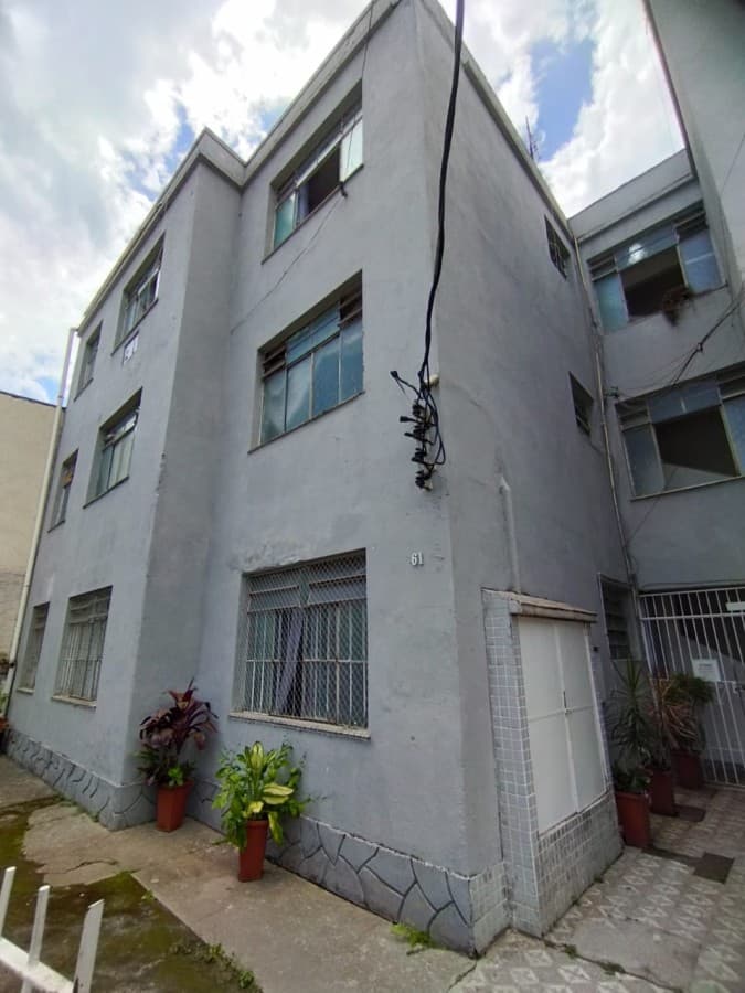 Apartamento para Locação, em Volta Redonda, bairro Jardim Amália, 2 dormitórios, 1 banheiro