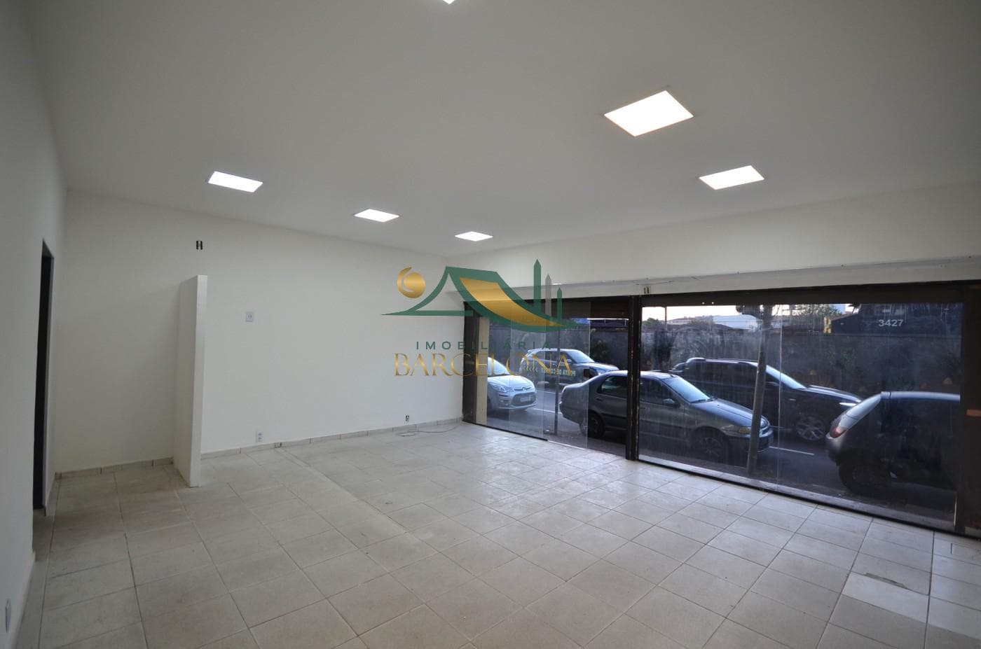 Loja para Locação, em Volta Redonda, bairro São João, 1 banheiro