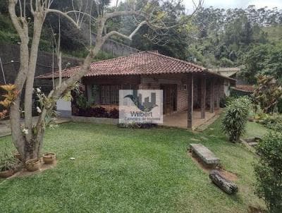 Casa para Venda, em Petrópolis, bairro Itaipava, 2 dormitórios, 3 banheiros, 1 suíte, 3 vagas
