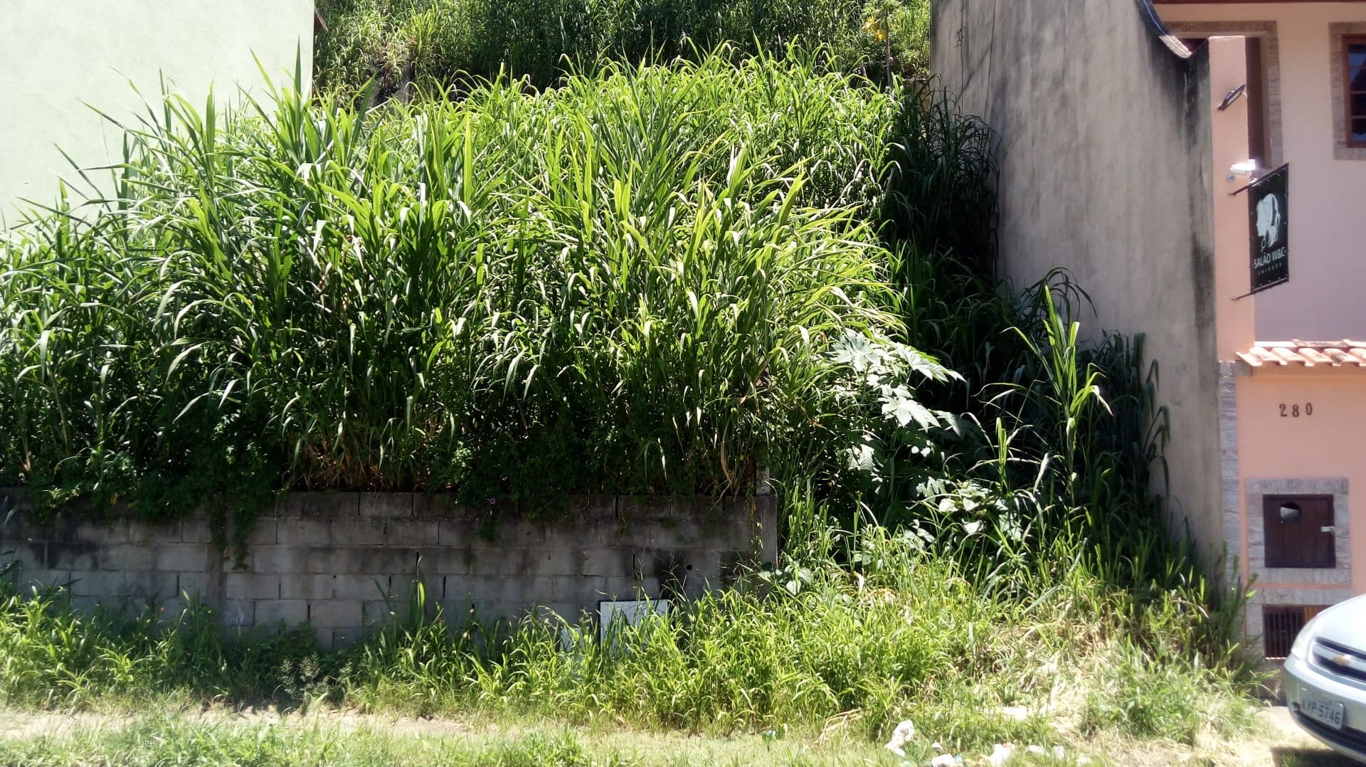 Terreno no bairro Morada da Granja