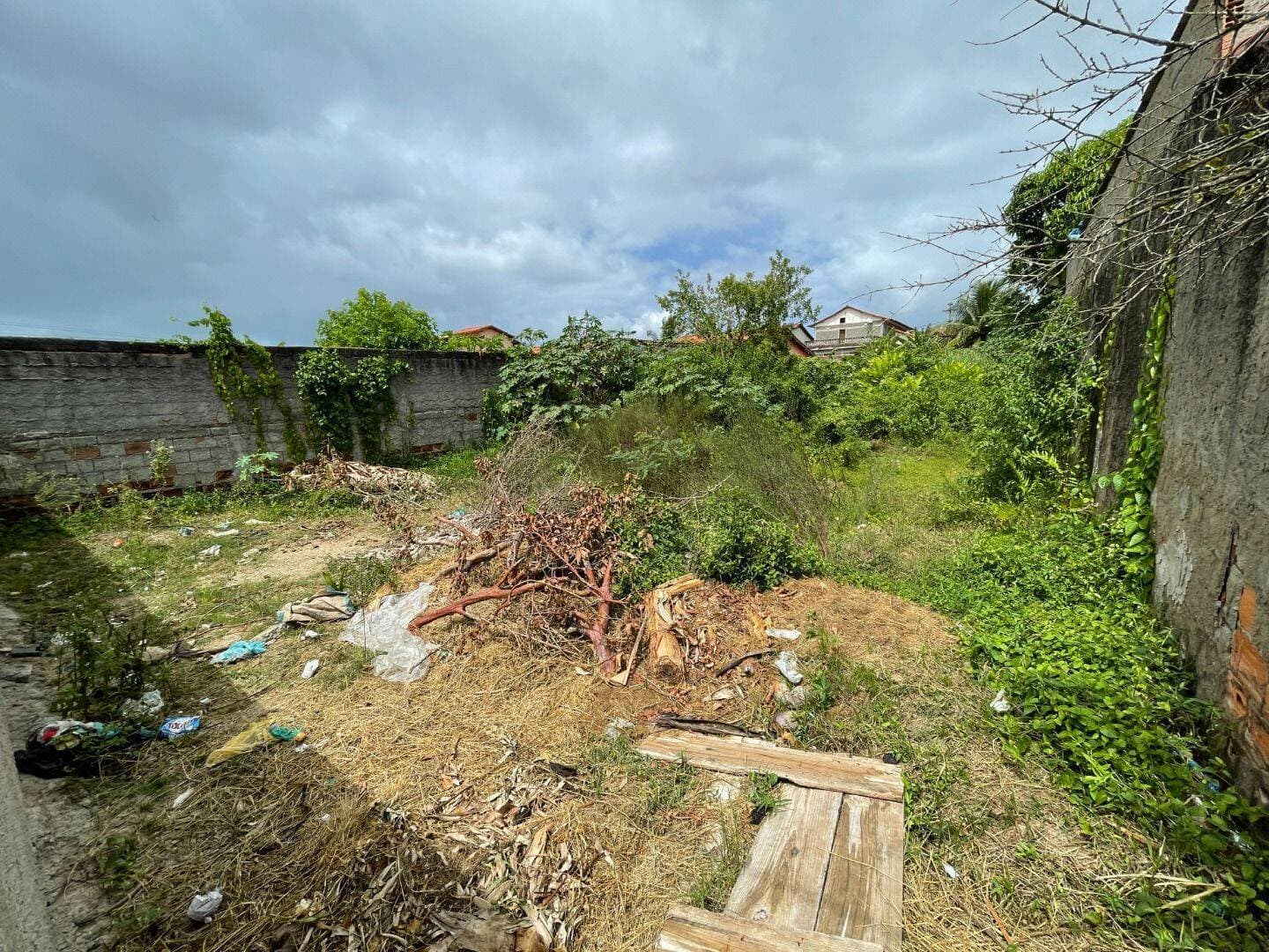 À Venda - Terreno 360m² - Parque Tamariz, Iguaba Grande/RJ