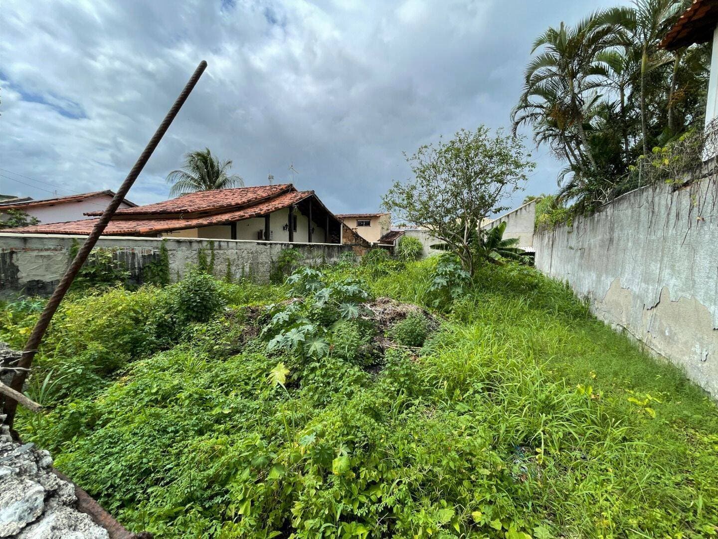Á Venda - Terreno praticamente no Centro, Iguaba Grande/RJ