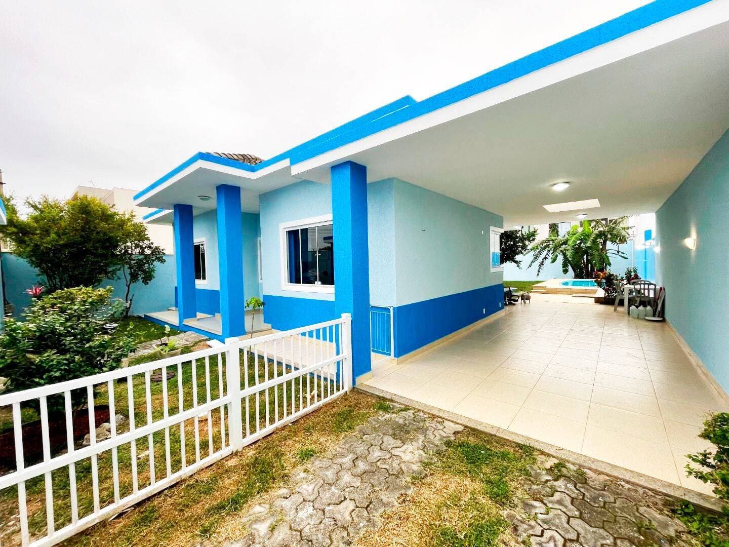 À Venda - Casa Linear - Novo Portinho, Cabo Frio/RJ