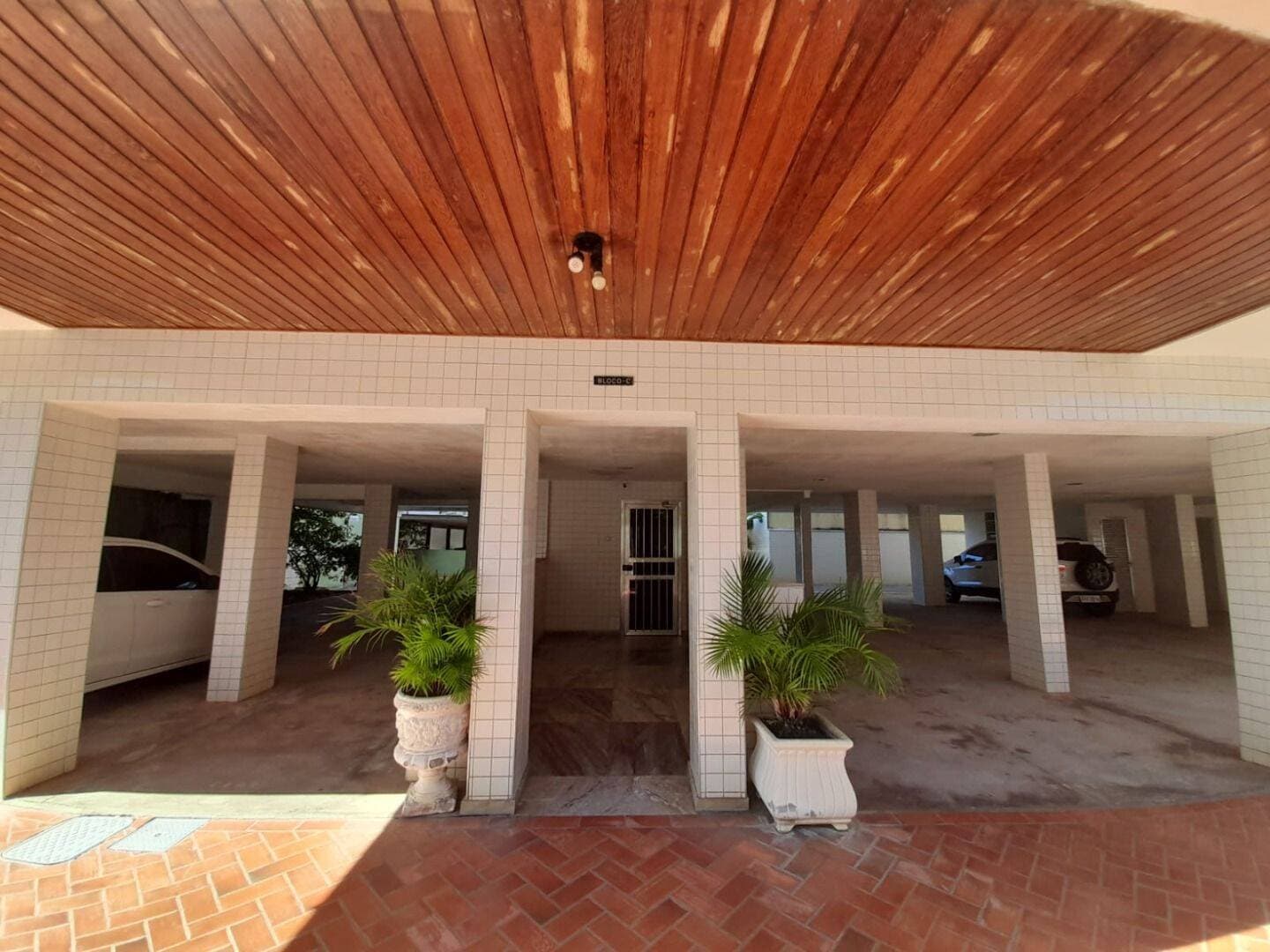 À Venda - Apartamento espaçoso - Centro, Cabo Frio/RJ