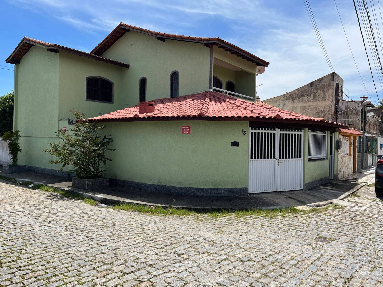Casa 3 quartos, Ville Blanche, Cabo Frio-RJ.