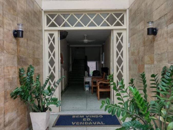 Apartamento com 1 quarto em Centro de Cabo Frio/RJ.