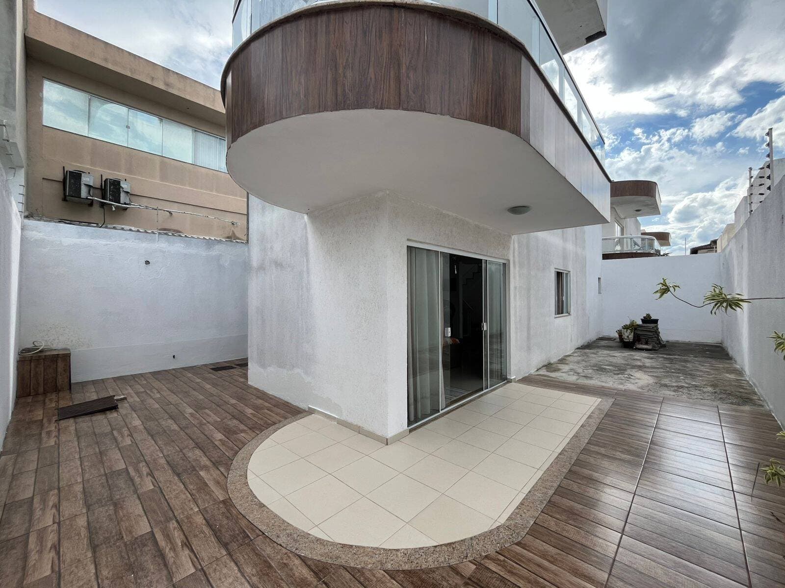 OPORTUNIDADE - CASA NOVO PORTINHO INDEPENDENTE 3 QUARTOS