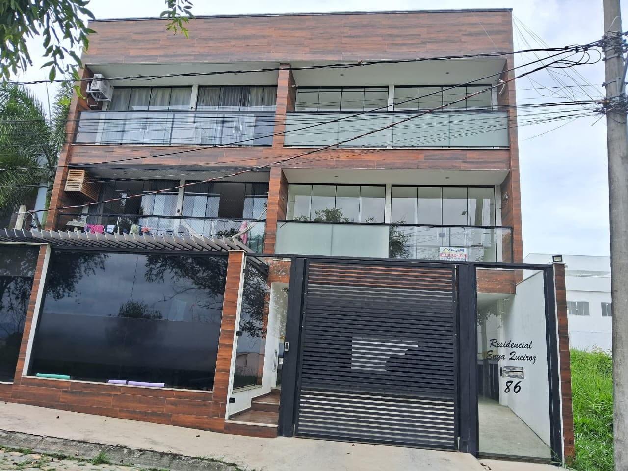 Apartamento para Locação, em Volta Redonda, bairro Jardim Amália, 2 dormitórios, 2 banheiros, 1 suíte, 1 vaga
