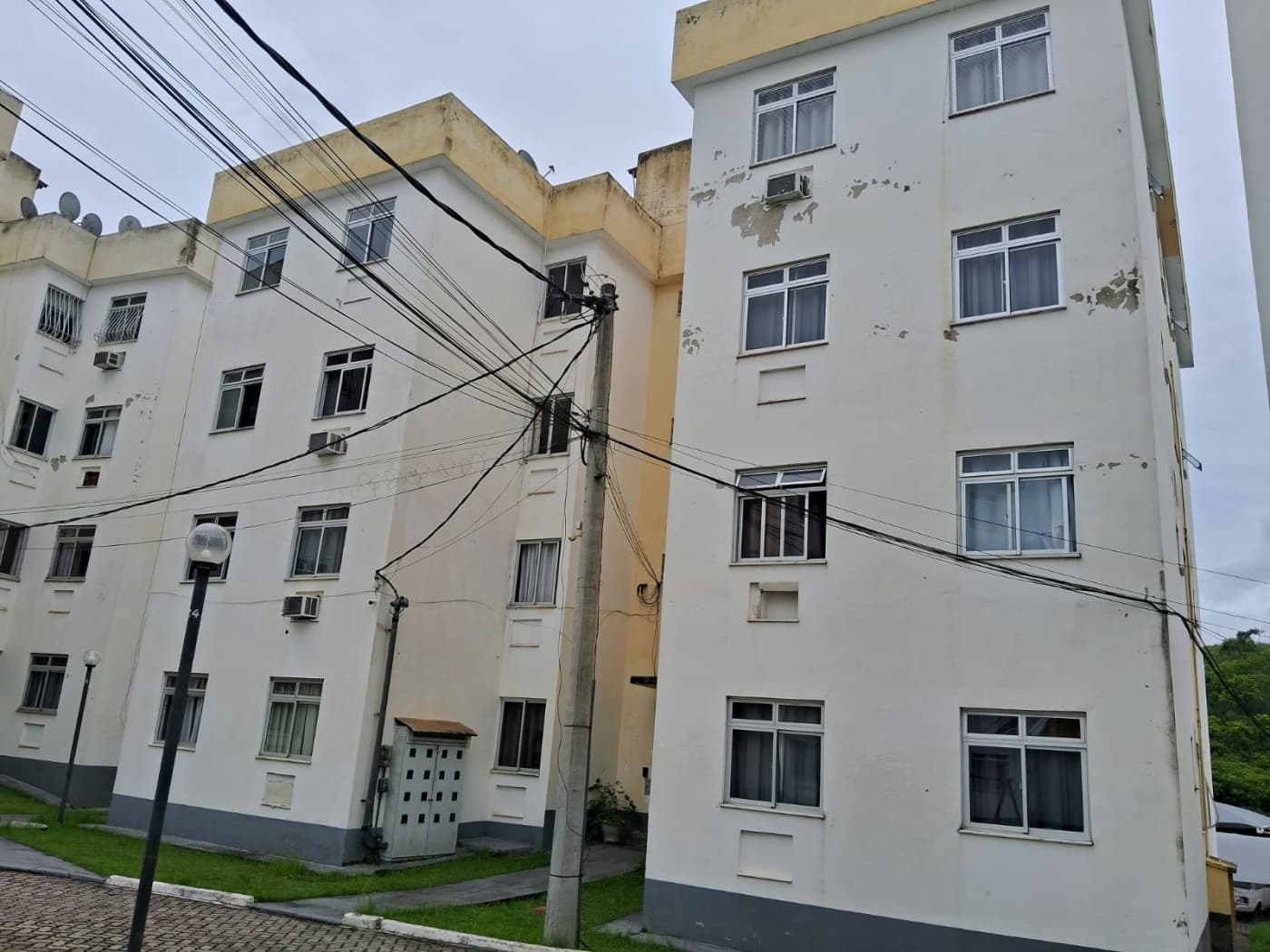 Apartamento para Locação, em Volta Redonda, bairro ÁGUA LIMPA, 2 dormitórios, 1 banheiro, 1 vaga
