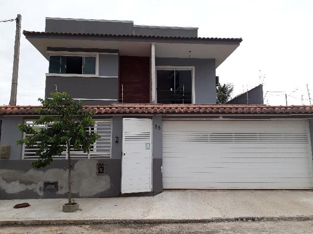 Casa Duplex no Vale das Palmeiras - Macaé