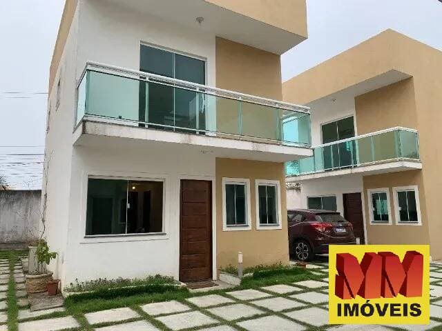 Casa em Condomínio com 3 Quartos na Vila do Peró