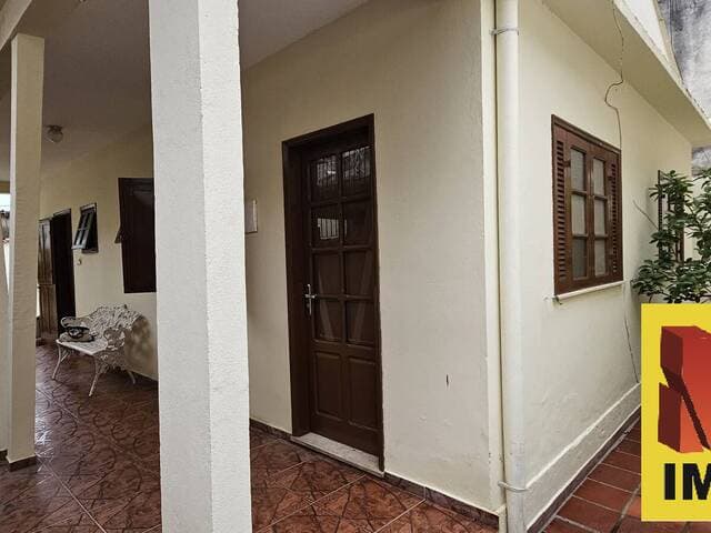 Sua casa no coração de Cabo Frio, pertinho da Praia do Forte!