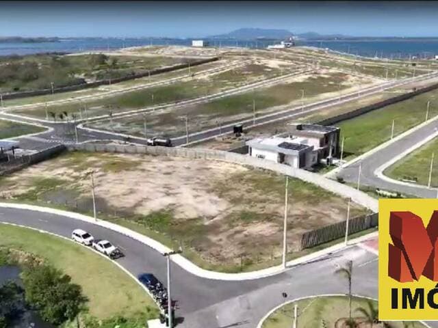 Terreno Comercial na Frente do Condomínio Viverde em São Pedro da Aldeia