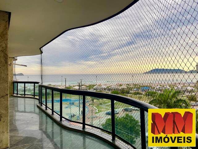 Apartamento de Alto Padrão na Praia do Forte