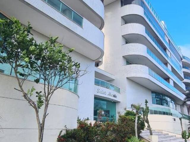 Amplo apartamento de frente para o mar no bairro do Braga em Cabo Frio