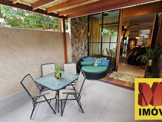 Casa Duplex no bairro Palmeiras em Cabo Frio-RJ