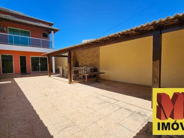 Casa Duplex com 4 Quartos no bairro Foguete em Cabo Frio.