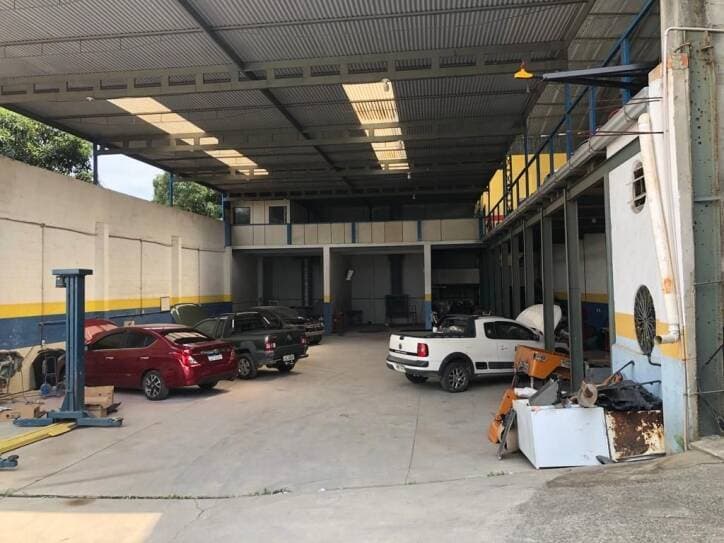 Galpão à venda, 1500 m² por R$ 1.500.000,00, Centro - São Pedro da Aldeia