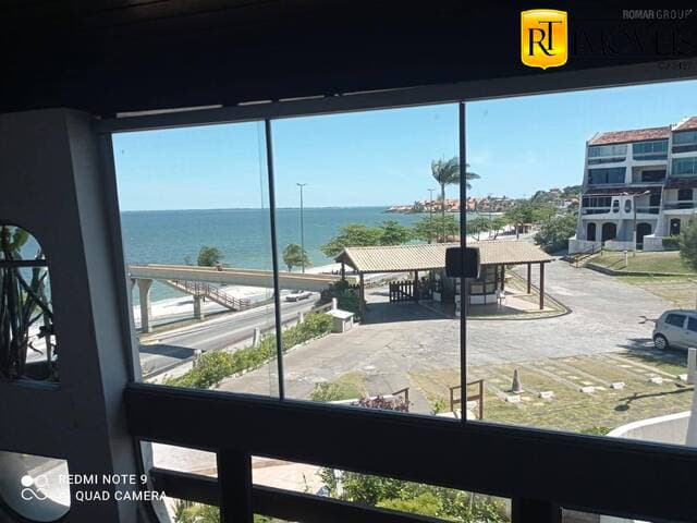 Apartamento duplex em Iguaba