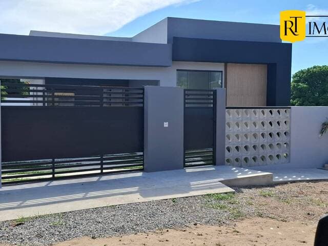 Casa independente novinha perto da Lagoa