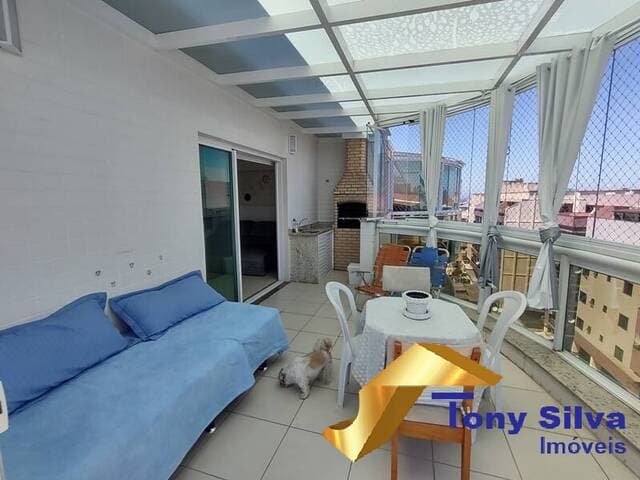 Linda cobertura duplex no Centro de Cabo Frio