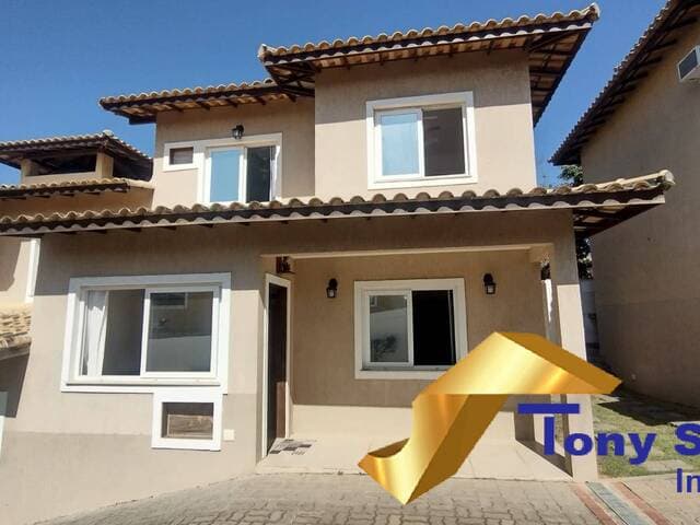 LINDA CASA EM CONDOMINIO