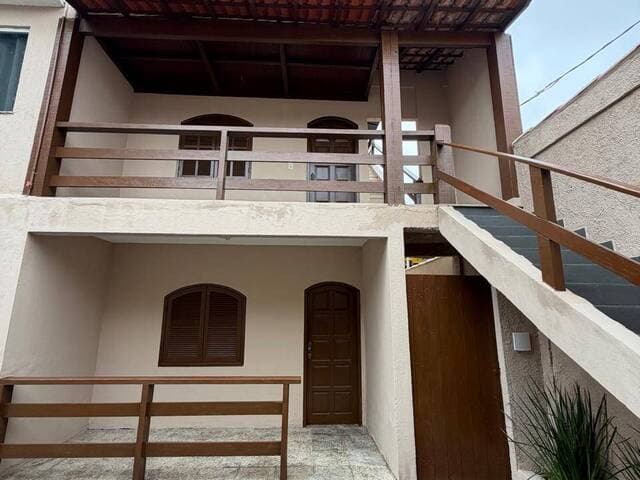 Excelente casa linear em condomínio no cajueiro| Peró !!!