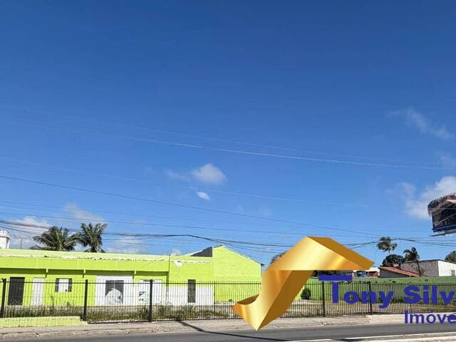 Excelente espaço comercial na Av. Américo Central, Cabo Frio!