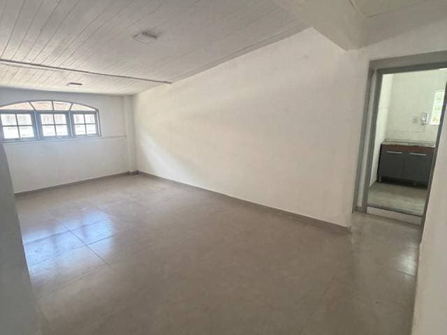 Apartamentos disponíveis na Rua dos Biquinis!!!