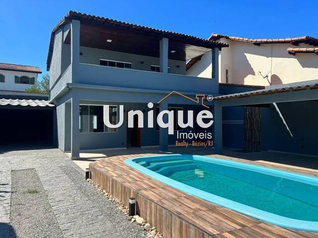 Excelente casa duplex independente a poucos metros da Lagoa!