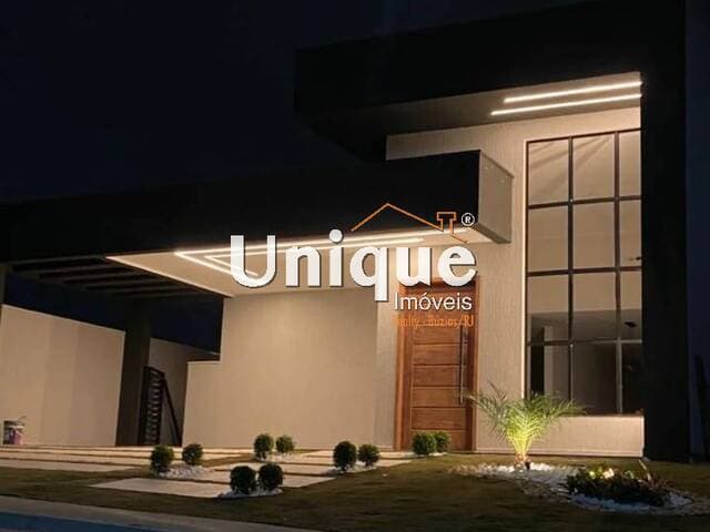 Casa linear em Condomínio de alto padrão à venda por R$ 870.000,00!!