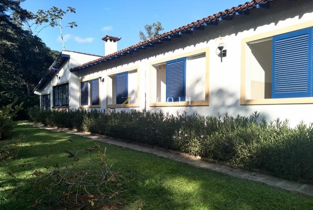 Linda propriedade à venda na Granja Mafra, Teresópolis