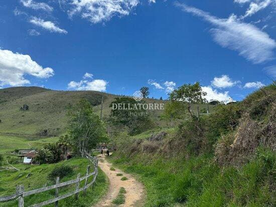 Fazenda com 4 quartos, 843.000 m² - Três Córregos - Teresópolis/RJ