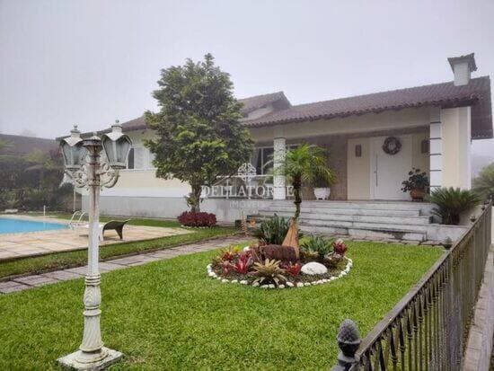 Casa com 4 quartos, 260 m² - Carlos Guinle - Teresópolis/RJ