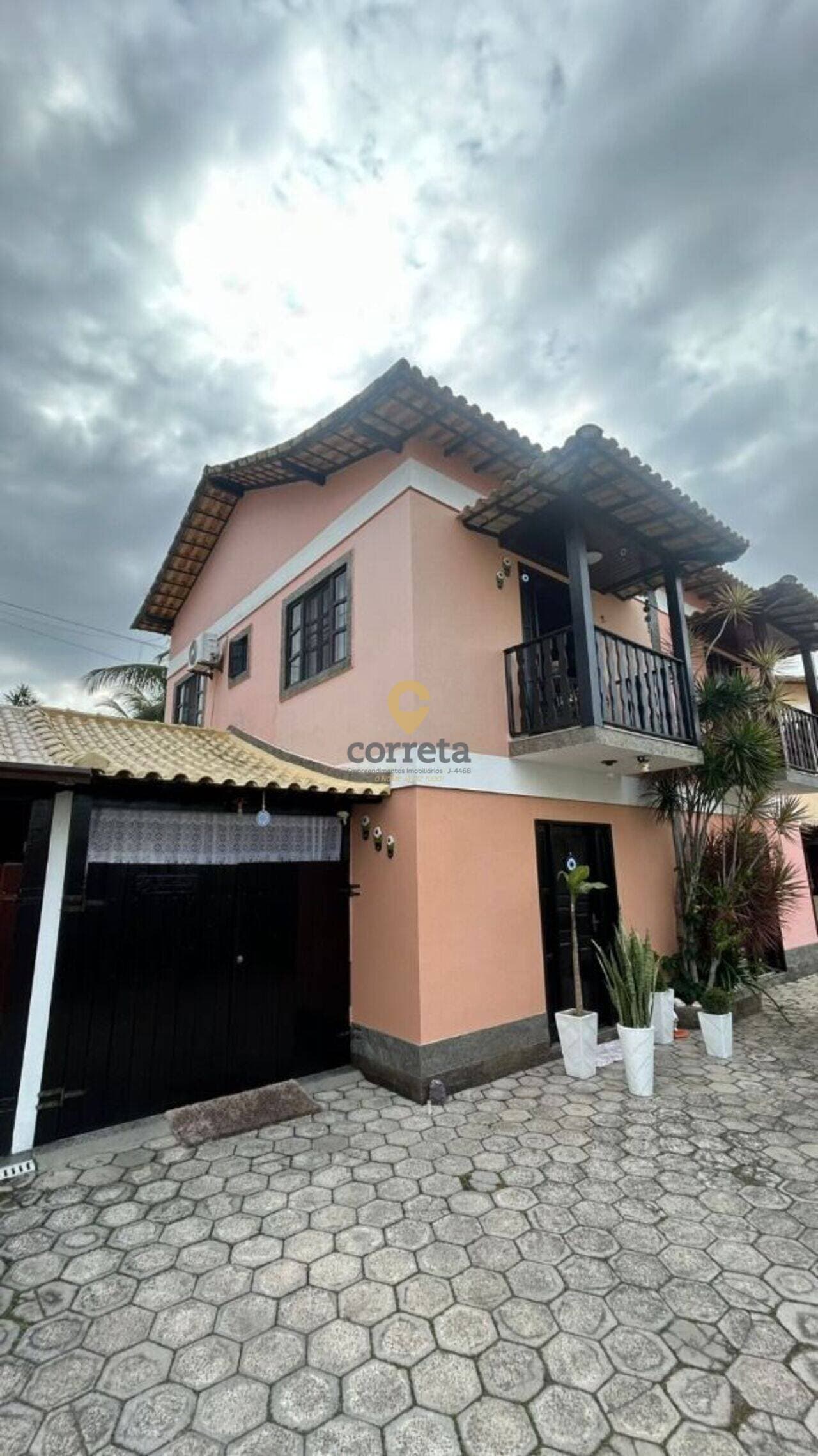 Casa em Extensão do Bosque - Rio das Ostras/RJ