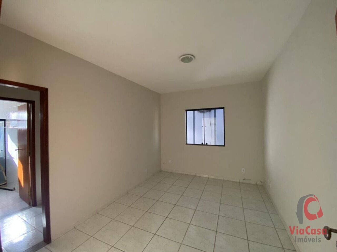 Sala em Professor Leandro Faria Sarzeda - Village Rio das Ostras - Rio das Ostras/RJ