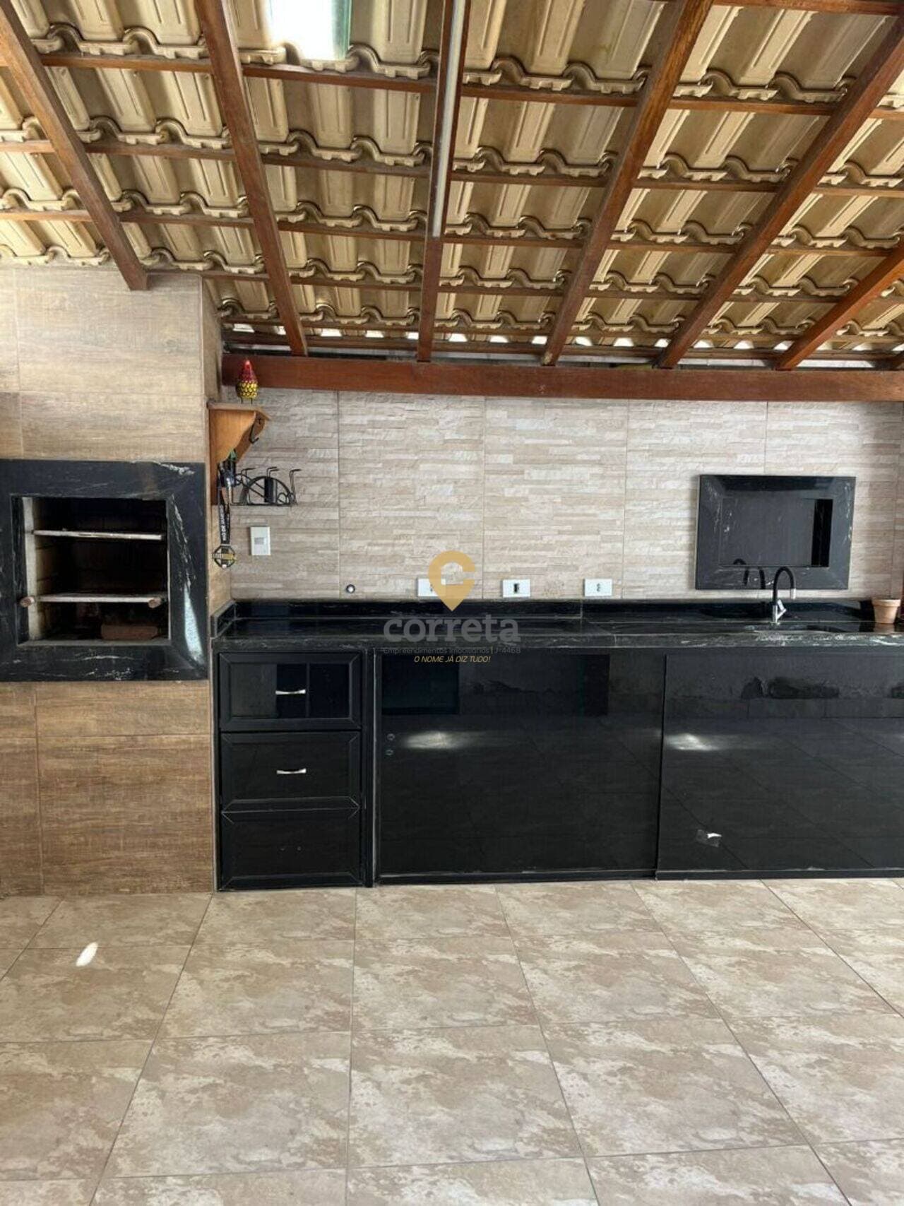 Apartamento em Atlântica - Rio das Ostras/RJ