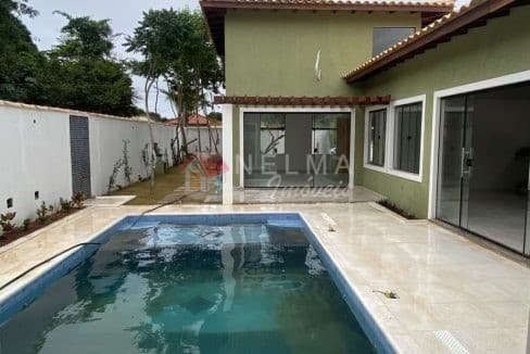 Casa Linear de 1ª Locação em Condomínio Fechado – 3 Suítes – Caravelas, Armação dos Búzios/RJ